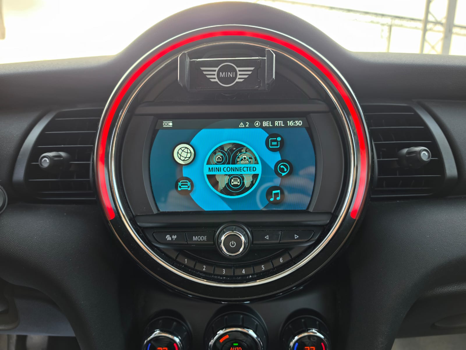 Mini One D 1.5d 95CH 2018 *LED*CAPTEURS*BLUETOOTH*GARANTIE 12 MOIS – Image 11